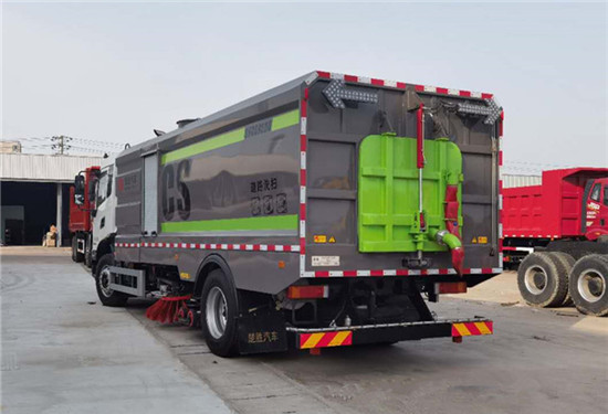清掃車(chē) 清掃車(chē)