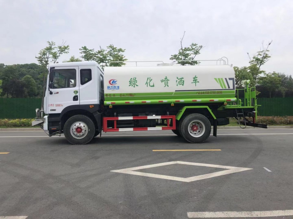 東風(fēng)145灑水車(chē) 東風(fēng)145灑水車(chē)