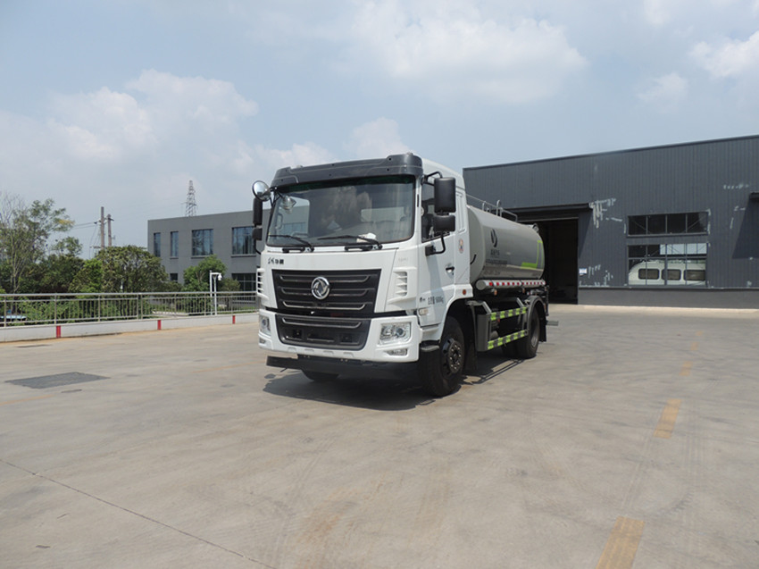 12方灑水車(chē) 12方灑水車(chē)