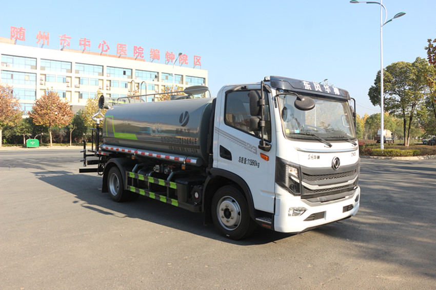 公路灑水車(chē) 公路灑水車(chē)