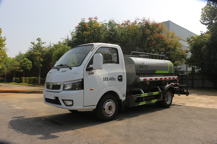 �|�L(f��ng)С���{�ƞ�ˮ܇(ch��)-�|�L(f��ng)2.7����ˮ܇(ch��)