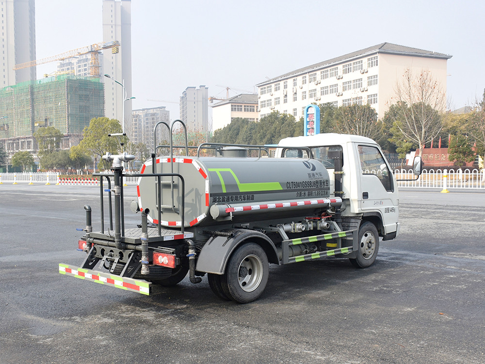 ����С���{�ƞ�ˮ܇(ch��)-С��2.7���{�ƞ�ˮ܇(ch��)