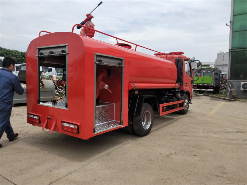 4.5��������ˮ܇(ch��)-С�^������ˮ܇(ch��)