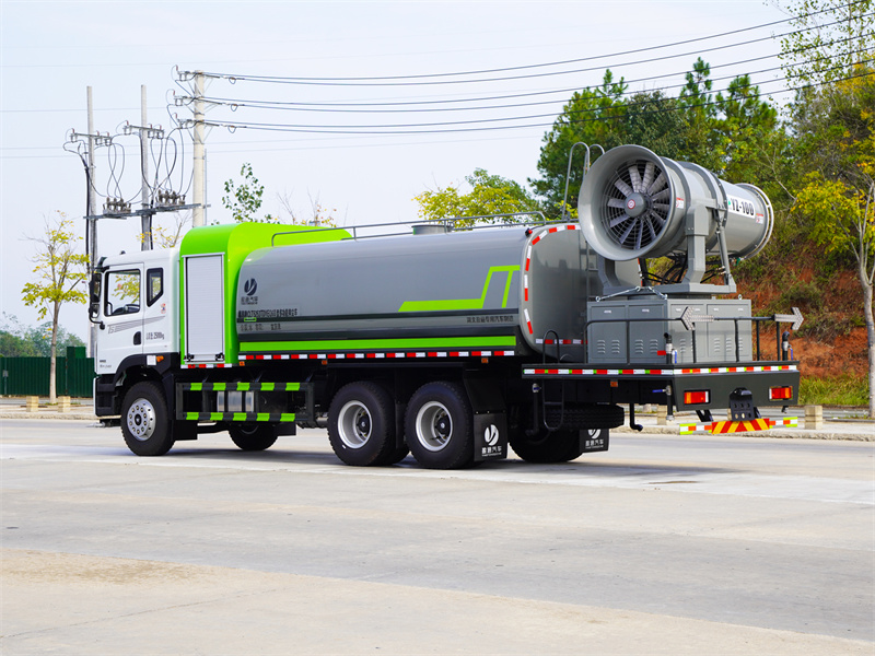 �|�L(f��ng)18�������F�ڞ�ˮ܇(ch��)-�|�L(f��ng)18���։m��ˮ܇(ch��)