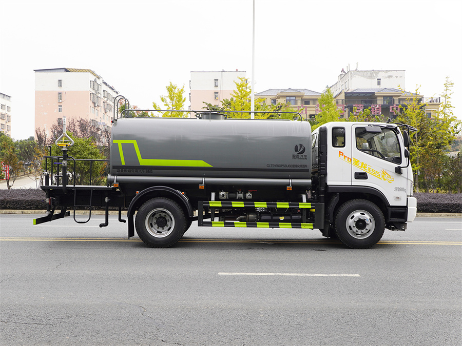 ����12����ˮ܇(ch��)-����12������ʥ����ˮ܇(ch��)